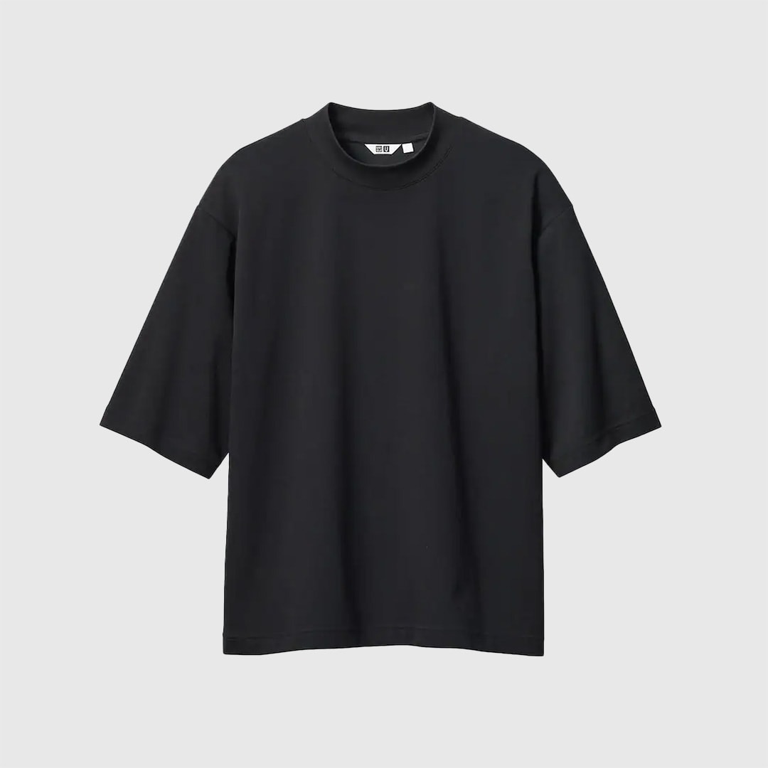 Uniqlo oversized black tee