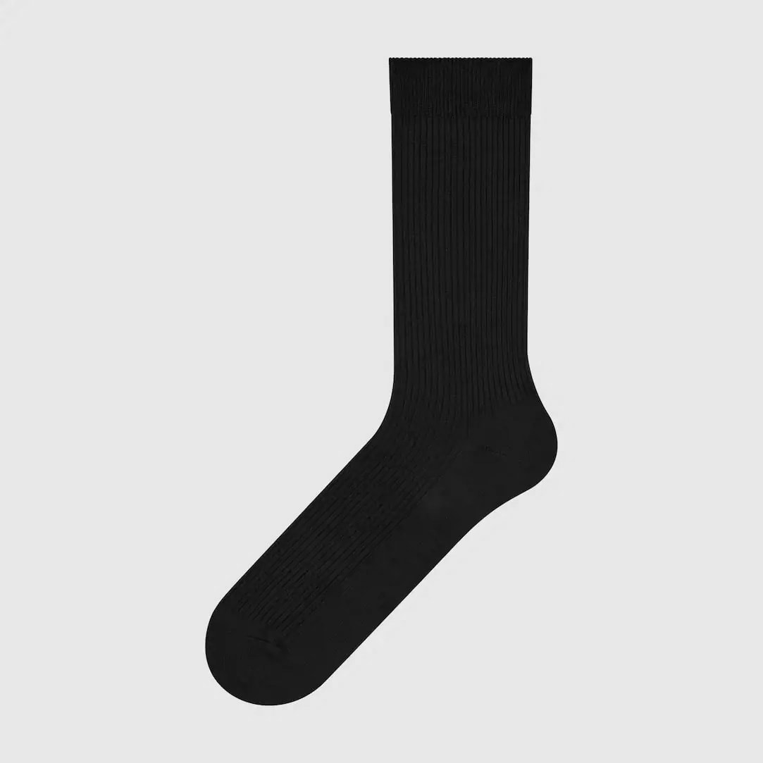 Uniqlo black socks