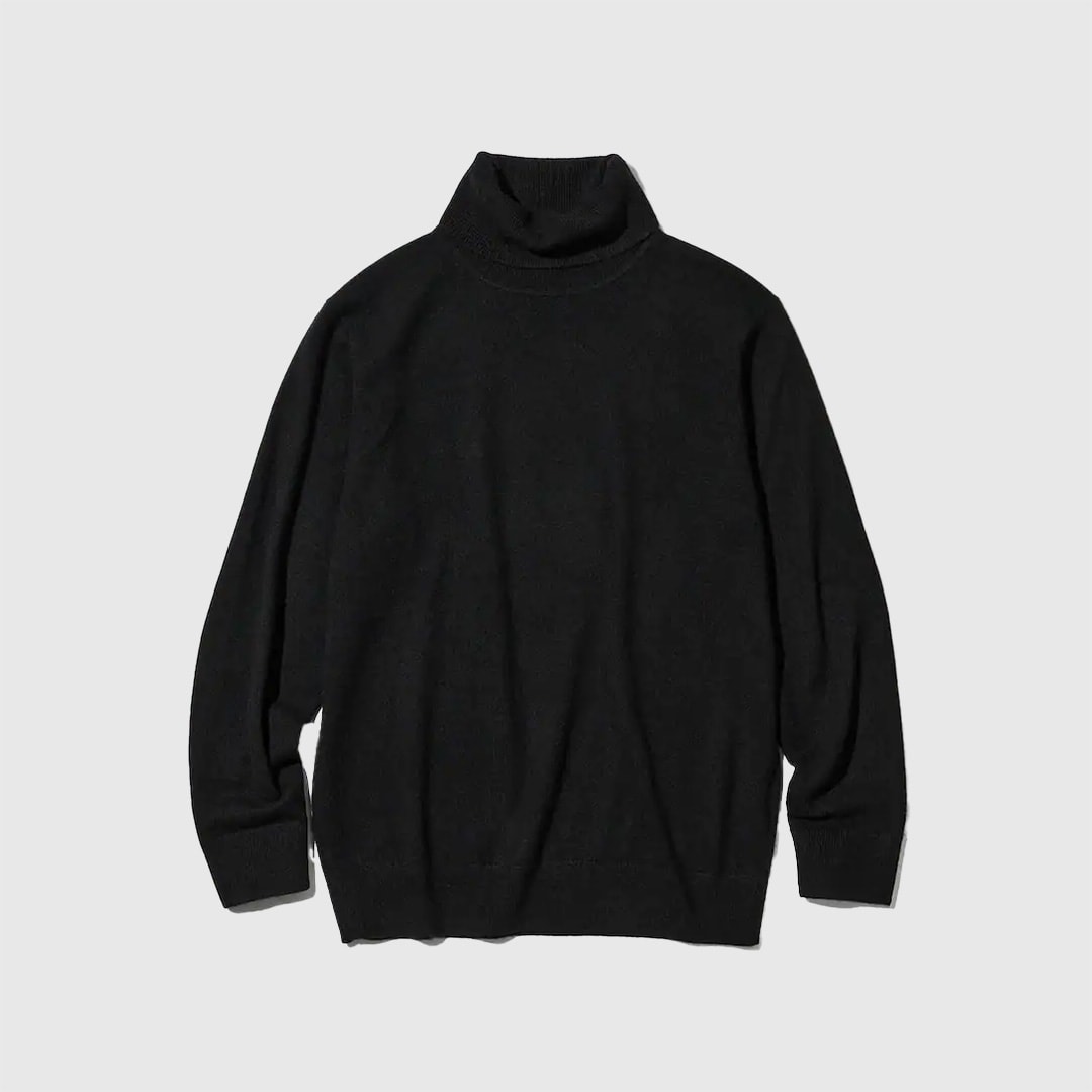 Uniqlo black lambswool turtleneck